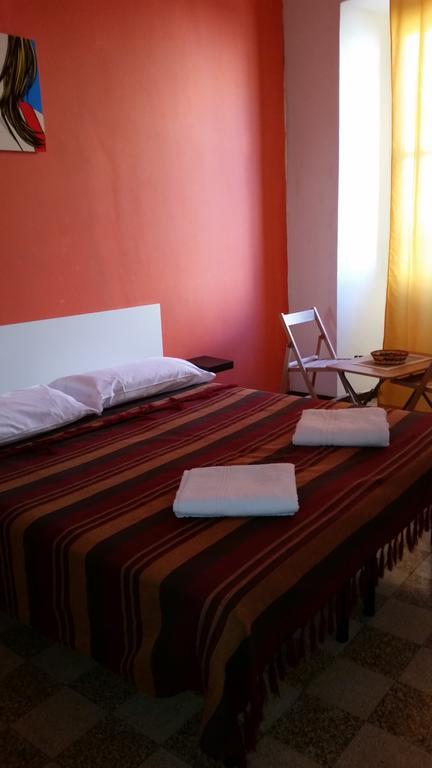 Guesthouse Ava โรม ห้อง รูปภาพ